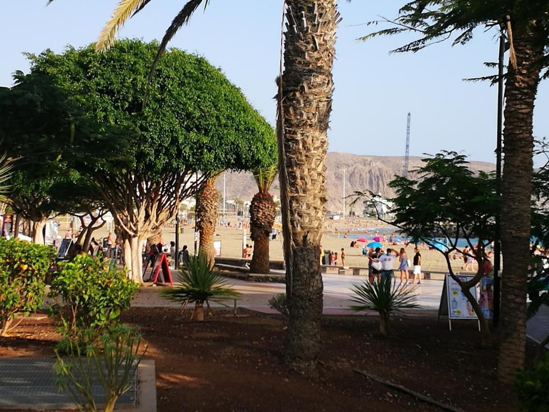 Playa Las Vistas Loft Los Cristianos  Ngoại thất bức ảnh